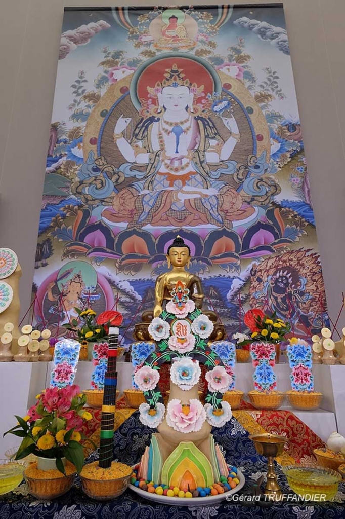 "L’essence véritable du bouddhisme est la pratique de la compassion."