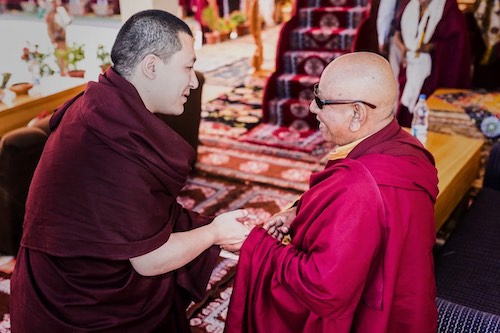 Karmapa : parinirvana de Togdan Rinpoché